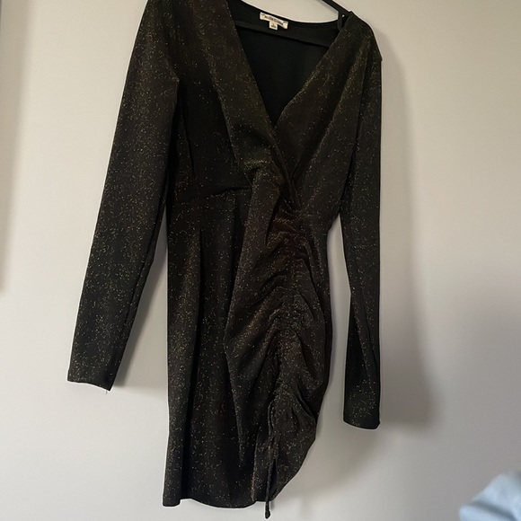 Mini dress - Picture 4 of 4